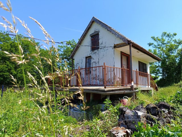 Eladó családi ház, Homokkomáromon 2.5 M Ft, 1 szobás