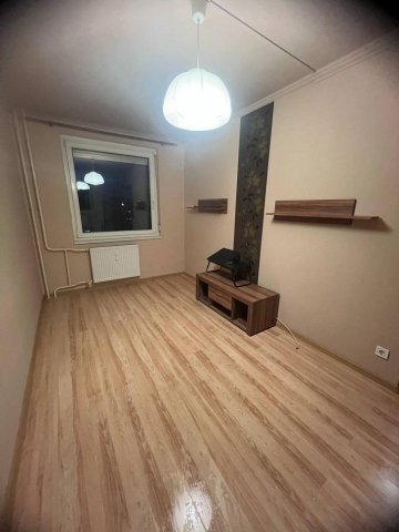 Eladó panellakás, Debrecenben 67.5 M Ft, 3 szobás