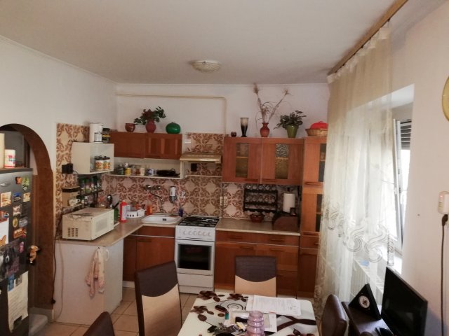 Eladó családi ház, Tiszavasváriban 23.5 M Ft, 2 szobás