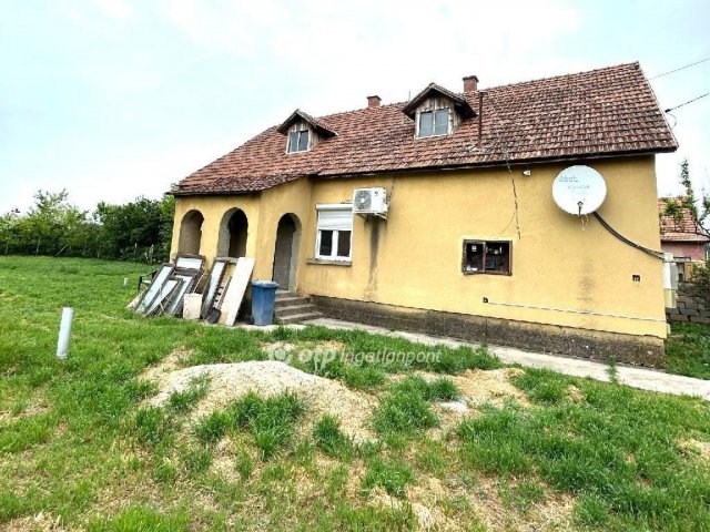 Eladó családi ház, Tiszatenyőn 21.5 M Ft, 3+1 szobás