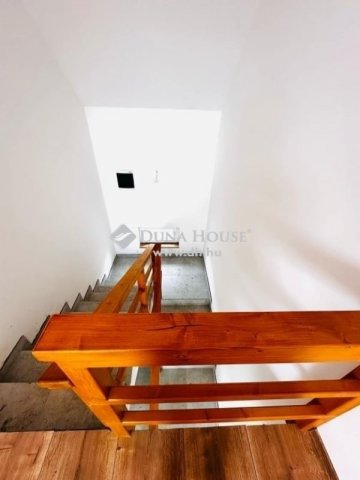 Eladó ikerház, Délegyházán 79.9 M Ft, 4 szobás