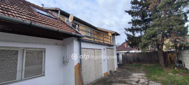 Eladó családi ház, Gyulán 65 M Ft, 5 szobás