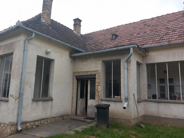 Eladó családi ház, Ugodon 19.5 M Ft, 1+2 szobás