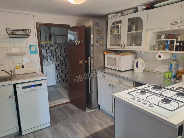 Kiadó családi ház, albérlet, Poroszlón 170 E Ft / hó, 2 szobás