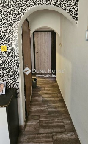 Eladó családi ház, Geresdlakon 26.99 M Ft, 4 szobás