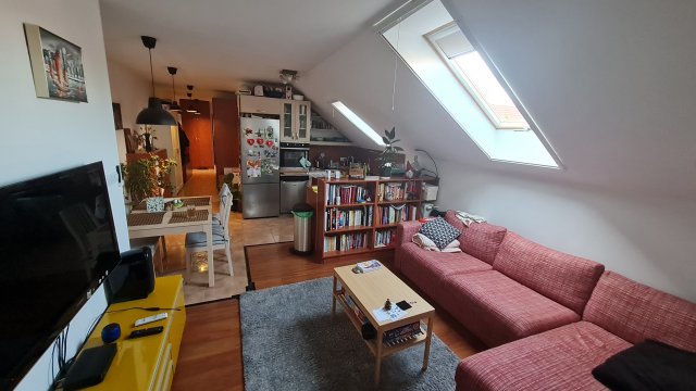 Eladó téglalakás, Budakeszin 69.9 M Ft, 4 szobás