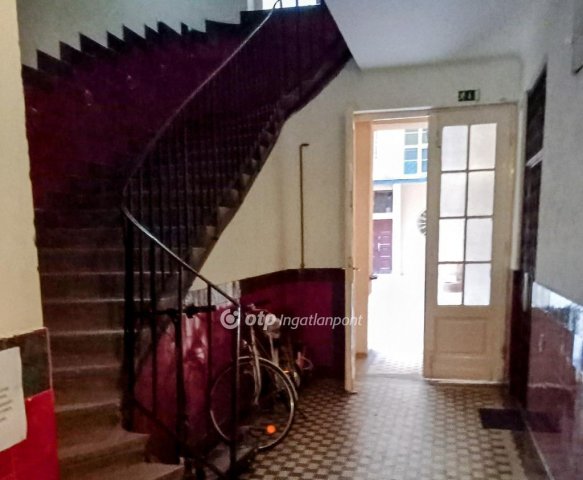 Eladó téglalakás, Budapesten, V. kerületben 94 M Ft, 2 szobás