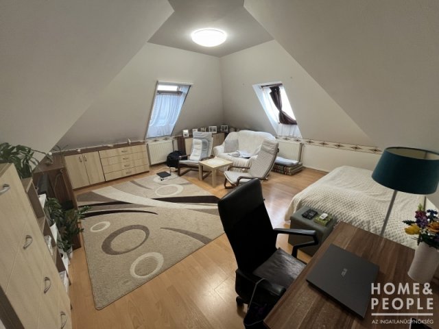 Eladó téglalakás, Szegeden 56.99 M Ft, 1+1 szobás