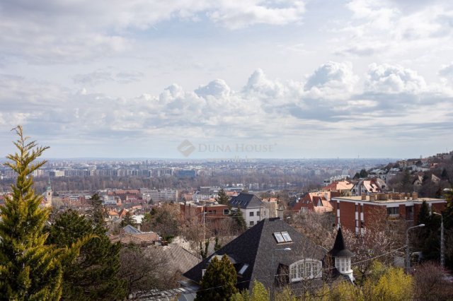 Eladó téglalakás Budapest, II. kerület, Pusztaszeri út, 3. emelet