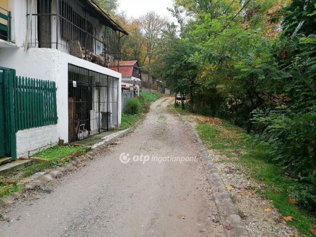 Eladó családi ház, Miskolcon 6.9 M Ft, 2 szobás