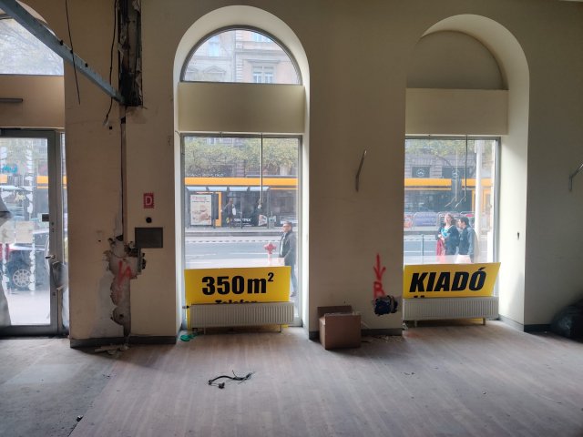 Kiadó üzlethelyiség, Budapesten, VI. kerületben 7000 E Ft / hó