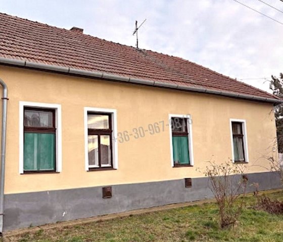 Eladó családi ház, Békéscsabán 23.99 M Ft, 3+1 szobás