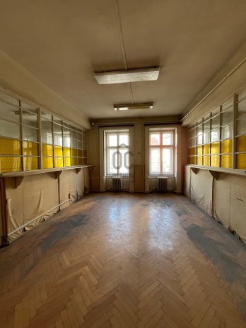 Eladó téglalakás, Budapesten, V. kerületben 307.2 M Ft, 7 szobás