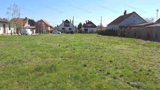 Eladó telek, Szolnokon 35 M Ft / költözzbe.hu