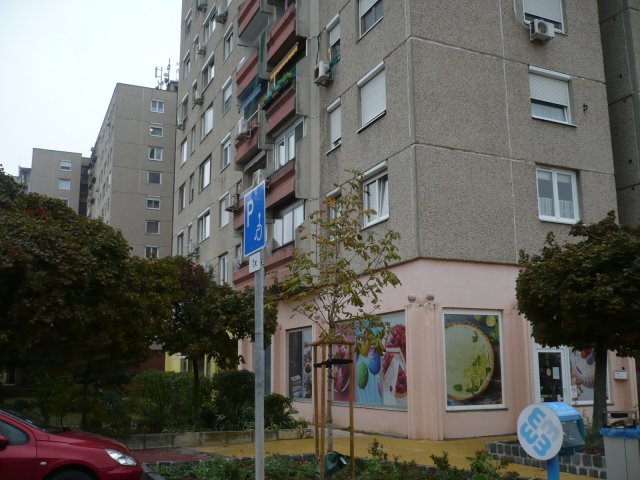 Eladó panellakás, Budapesten, III. kerületben 37.99 M Ft