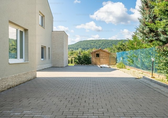 Kiadó téglalakás, albérlet, Nagykovácsiban 500 E Ft / hó