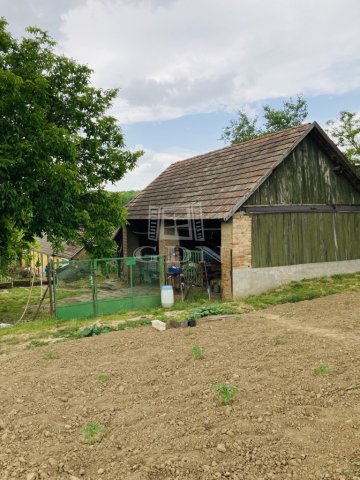 Eladó családi ház, Kapolyon 19 M Ft, 2 szobás