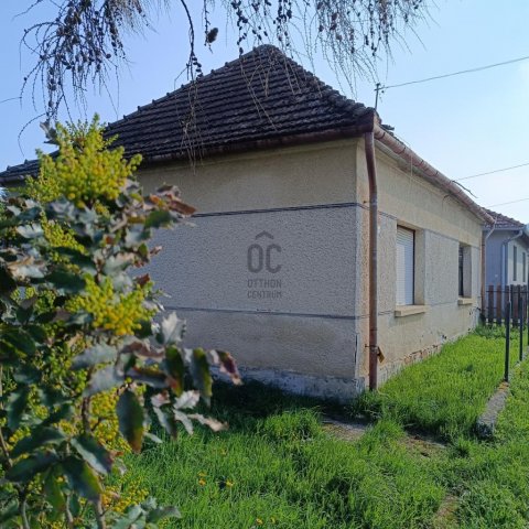 Eladó családi ház, Gelsén 7.9 M Ft, 3 szobás