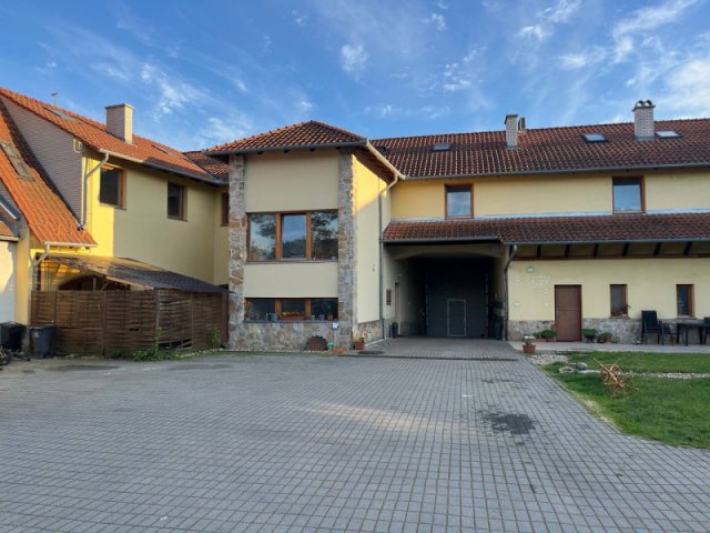 Eladó téglalakás, Pomázon 38 M Ft, 1 szobás
