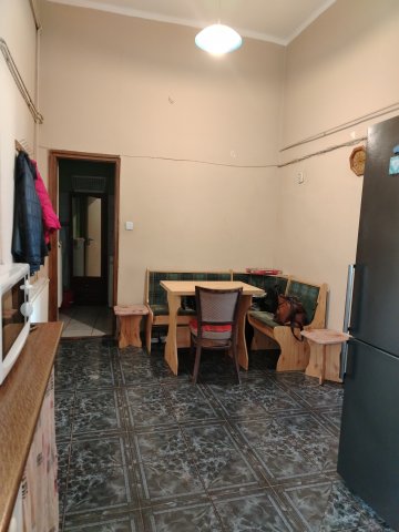 Eladó családi ház, Kaposváron 18.5 M Ft, 2 szobás