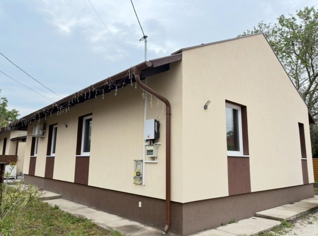 Eladó ikerház, Szigetszentmiklóson 76.99 M Ft, 4 szobás