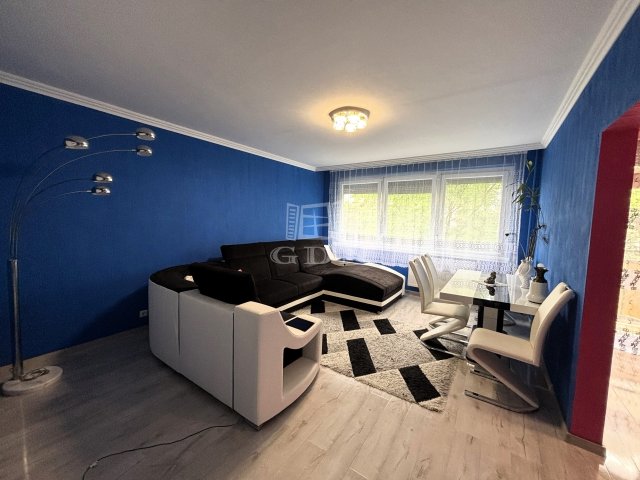 Eladó panellakás, Budapesten, XX. kerületben 51.9 M Ft, 2 szobás
