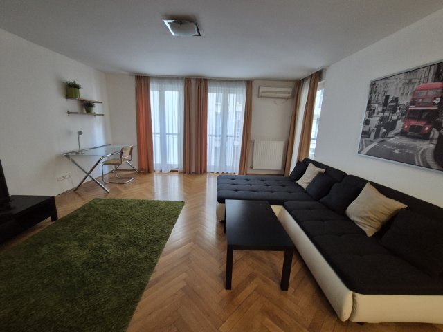 Kiadó téglalakás, albérlet, V. kerületben, Vadász utcában