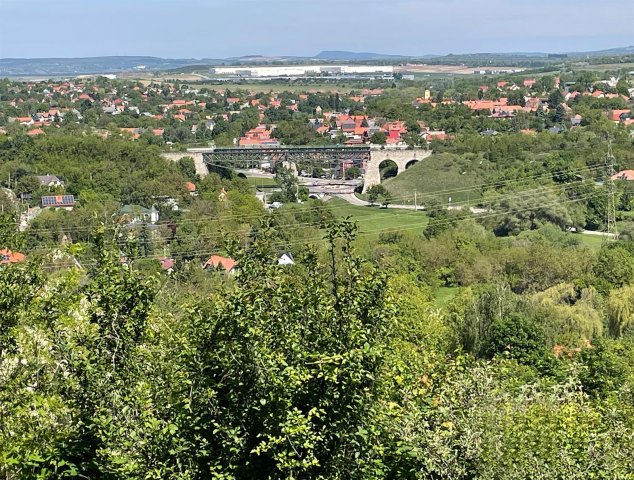 Eladó nyaraló, Biatorbágyon 39.5 M Ft, 2 szobás