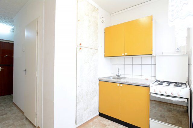Kiadó panellakás, albérlet, Nagykőrösön 90 E Ft / hó