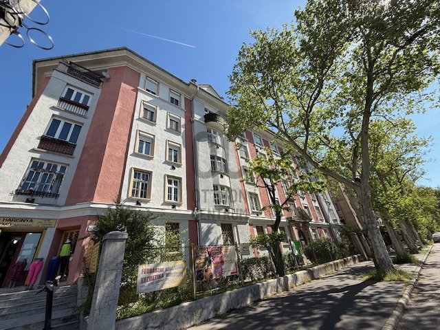 Eladó téglalakás, Budapesten, XIII. kerületben 49 M Ft, 2 szobás