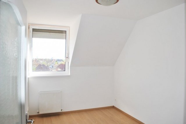 Kiadó téglalakás, albérlet, Kecskeméten 250 E Ft / hó