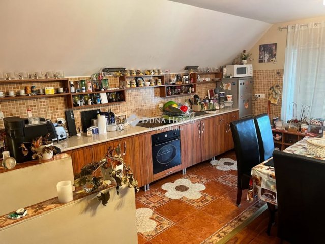 Eladó családi ház, Dunaszekcsőn 38.9 M Ft, 4 szobás