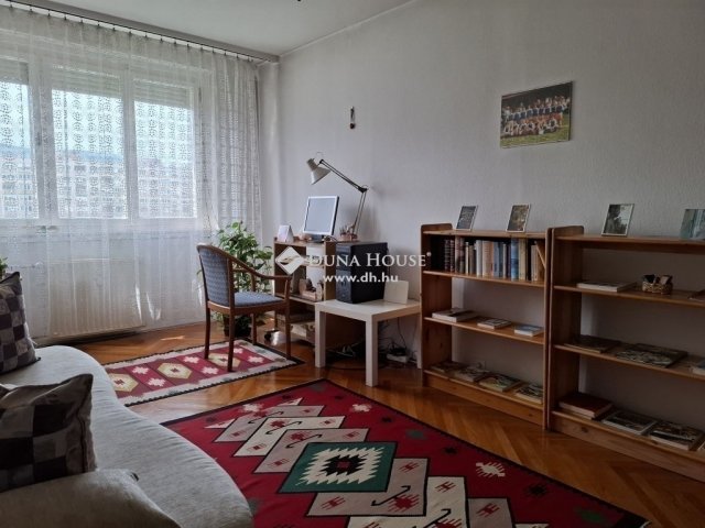 Eladó panellakás, Budapesten, III. kerületben 68.9 M Ft, 3 szobás