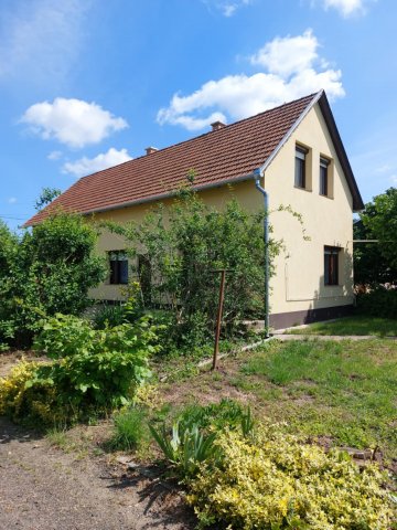 Eladó családi ház, Debrecenben 84.9 M Ft, 2+3 szobás