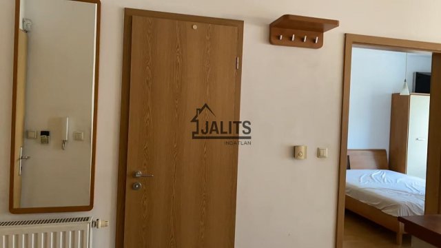 Kiadó téglalakás, albérlet, Budapesten, VII. kerületben