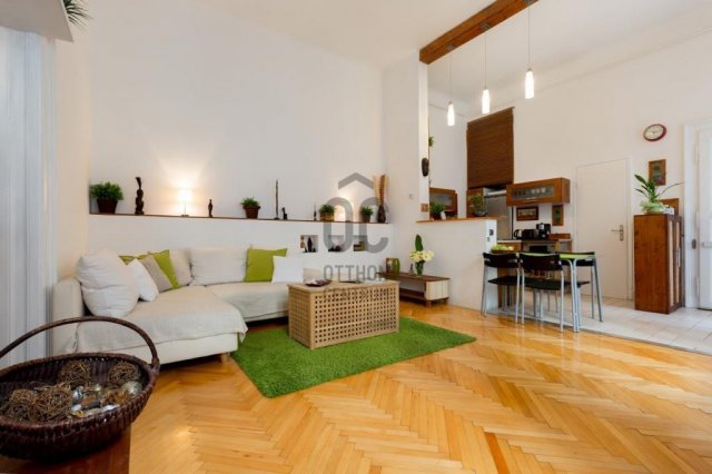 Eladó téglalakás, Budapesten, VI. kerületben 76 M Ft, 2 szobás