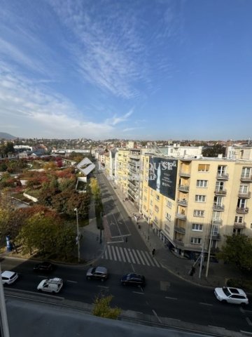 Eladó téglalakás, Budapesten, II. kerületben 320 M Ft, 10 szobás