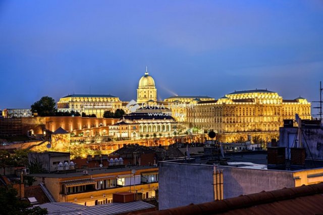 Eladó téglalakás, Budapesten, I. kerületben 229 M Ft, 2 szobás