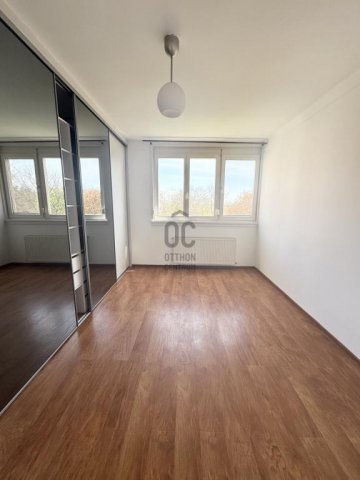Eladó téglalakás, Budapesten, X. kerületben 62.5 M Ft, 3 szobás