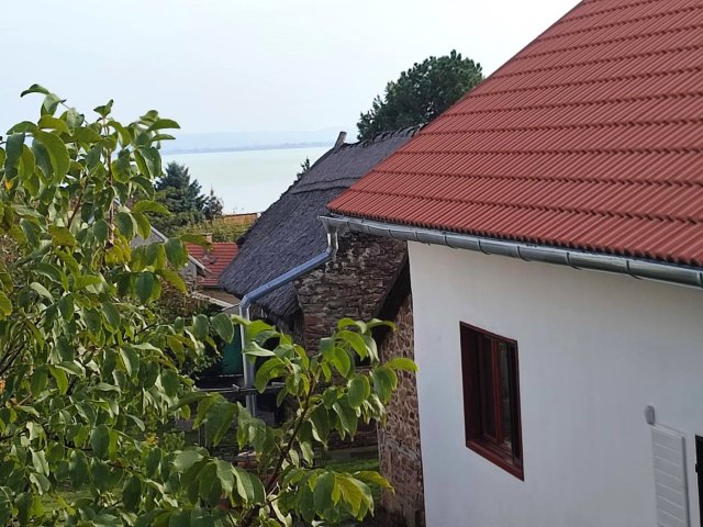 Eladó családi ház, Balatonszepezden 149.9 M Ft, 4 szobás