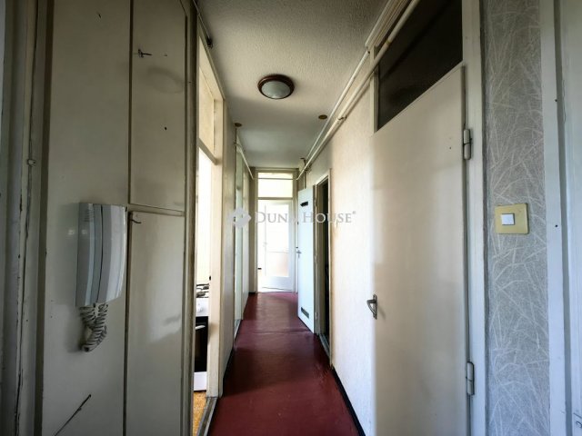 Eladó panellakás, Lentiben 21.5 M Ft, 3 szobás