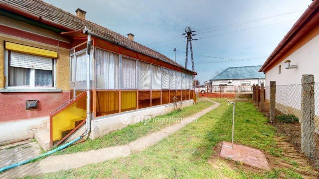 Eladó családi ház, Nyírtelken 20.5 M Ft, 3 szobás