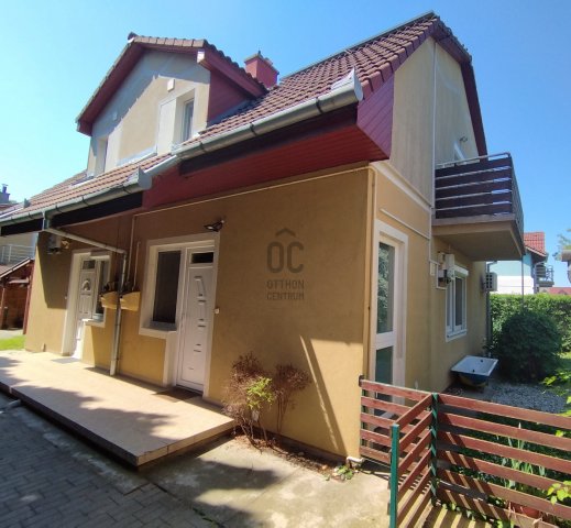 Eladó ikerház, Siófokon 85 M Ft, 3 szobás / költözzbe.hu