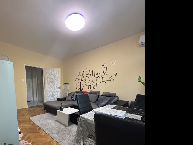 Eladó téglalakás, Szegeden 48.5 M Ft, 2 szobás