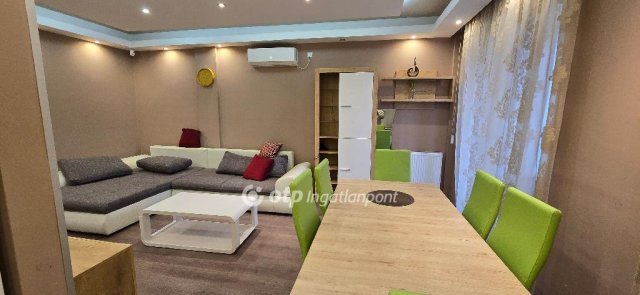 Kiadó téglalakás, albérlet, Debrecenben 325 E Ft / hó
