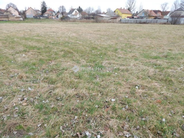 Eladó telek, Siófokon 25.004 M Ft / költözzbe.hu