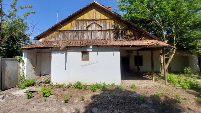 Eladó családi ház, Békéscsabán 10 M Ft, 4 szobás
