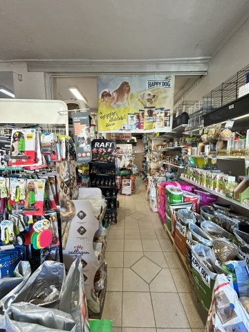 Eladó üzlethelyiség, Mosonmagyaróváron 32.99 M Ft