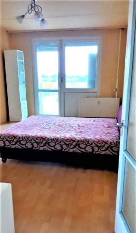 Kiadó panellakás, albérlet, Debrecenben 220 E Ft / hó, 2 szobás