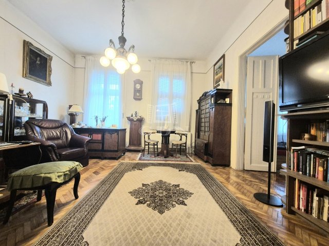 Eladó családi ház, Budapesten, X. kerületben 170 M Ft, 6 szobás